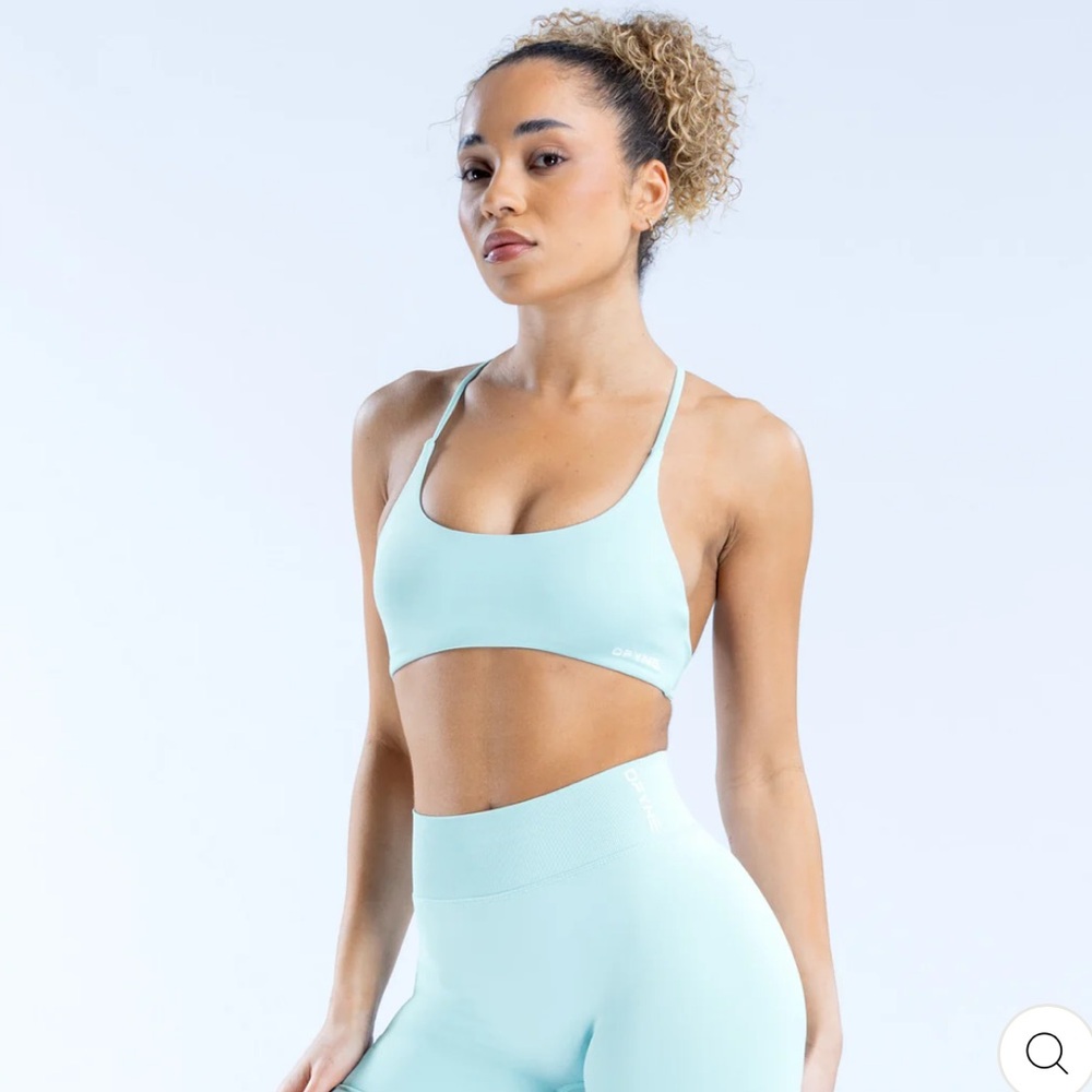 DFYNE Dynamic Twist Back Bra, Ocean Mist